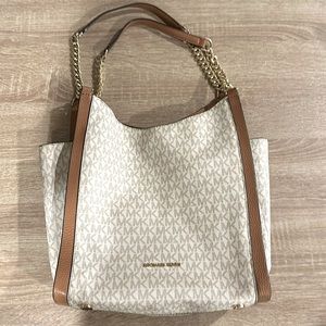 Michael Kors medium tote
